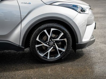 2019 Toyota C-HR - photo 6