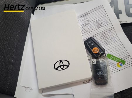2023 Toyota Corolla - photo 24