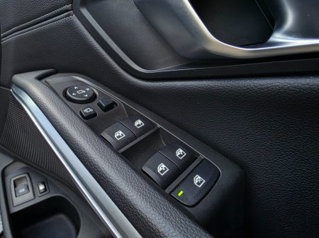 2023 BMW 3-Series - photo 19