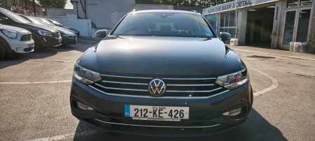 2021 Volkswagen Passat - photo 2