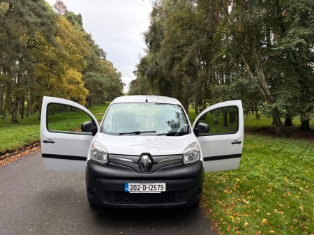 2020 Renault Kangoo - photo 20