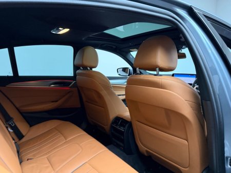 2019 BMW 5-Series - photo 13