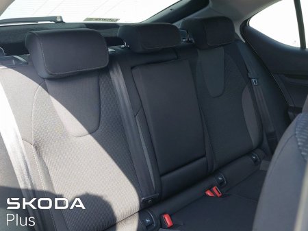 2022 Skoda Octavia - photo 27