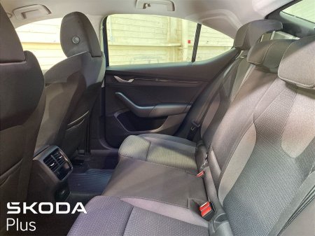 2026 Skoda Octavia - photo 6