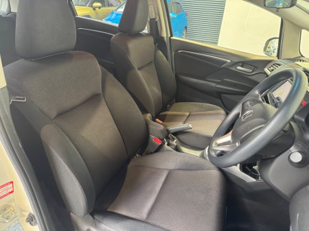 2015 Honda Fit - photo 14