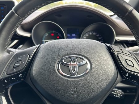2017 Toyota C-HR - photo 12