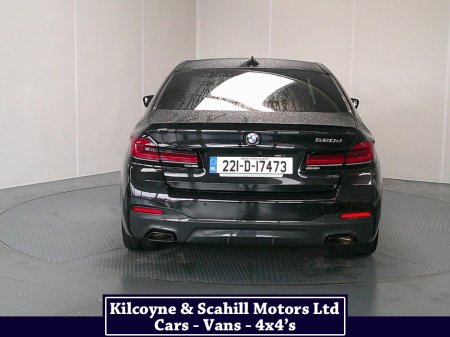 2022 BMW 5-Series - photo 7