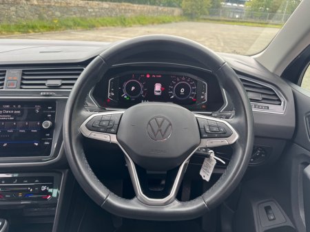 2022 Volkswagen Tiguan - photo 7