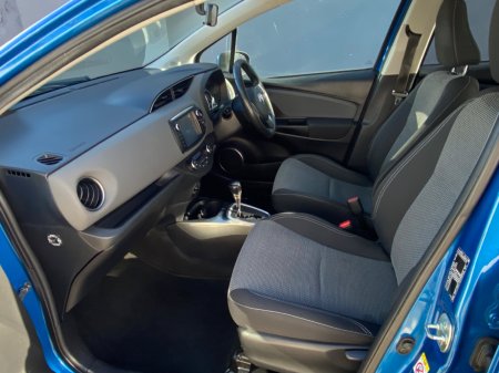 2015 Toyota Yaris - photo 15