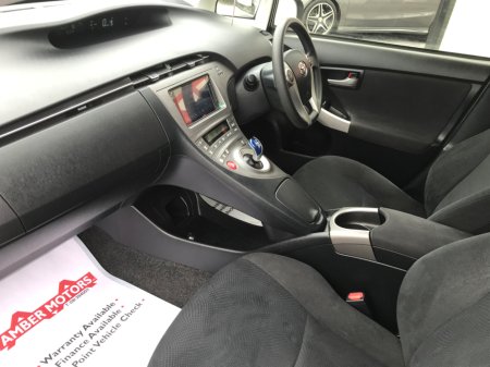2015 Toyota Prius - photo 28