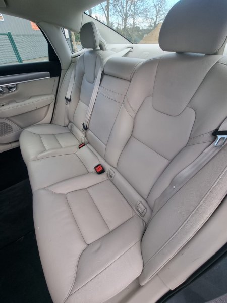 2017 Volvo S90 - photo 20