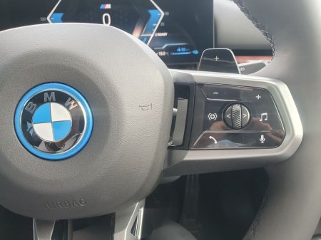 2026 BMW 5-Series - photo 18