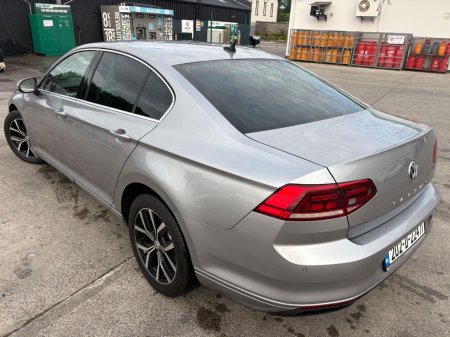2020 Volkswagen Passat - photo 12