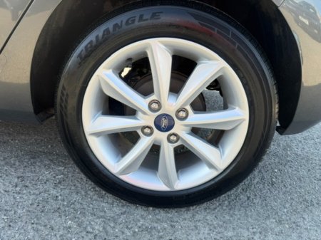 2019 Ford Fiesta - photo 30