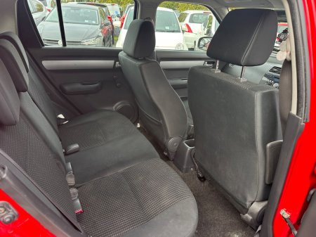 2006 Suzuki Swift - photo 18