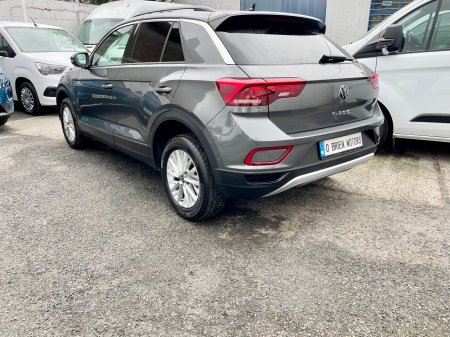 2023 Volkswagen T-Roc - photo 18