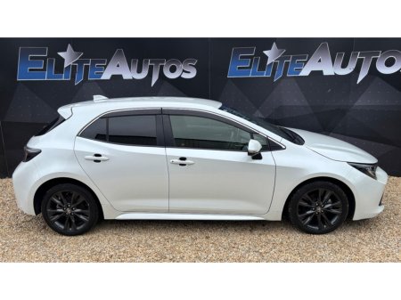 2020 Toyota Corolla - photo 2