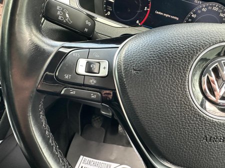 2019 Volkswagen Passat - photo 21