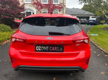2020 Ford Focus - photo 18