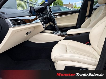 2018 BMW 5-Series - photo 8