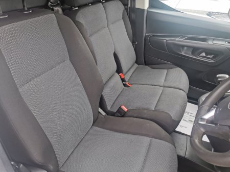 2022 Opel Combo - photo 2