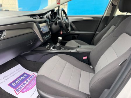 2016 Toyota Avensis - photo 9