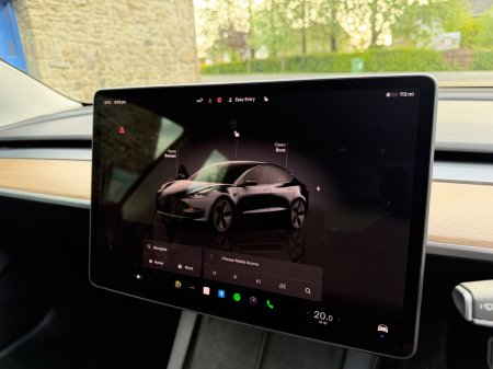 2022 Tesla Model 3 - photo 18
