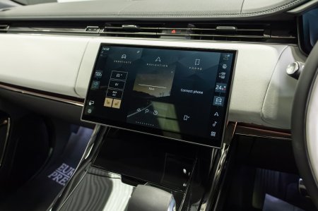 2026 Land Rover Range Rover Sport - photo 18