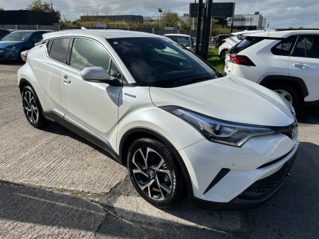 2017 Toyota C-HR 1.8 HYBRID SOL