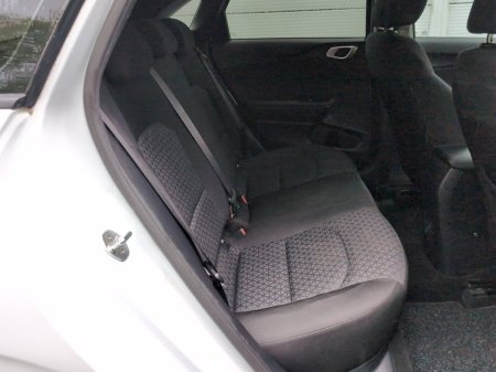 2023 Kia Ceed - photo 14