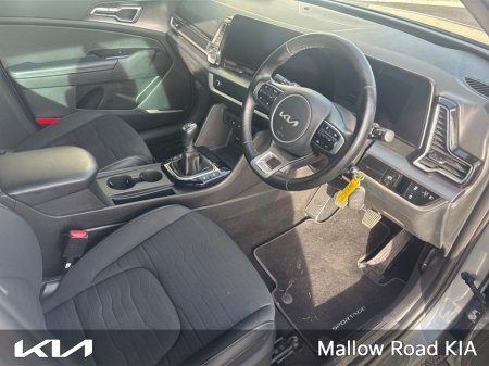 2022 Kia Sportage - photo 2
