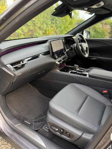 2025 Lexus RX - photo 34
