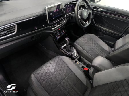 2023 Volkswagen T-Roc - photo 12