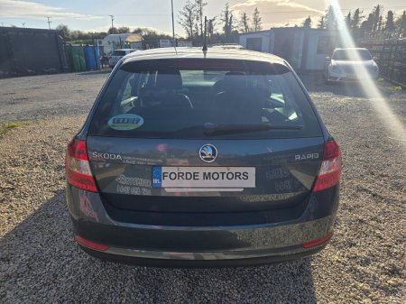 2015 Skoda Rapid - photo 5