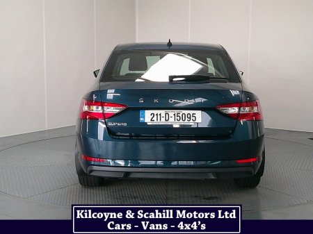 2021 Skoda Superb - photo 6