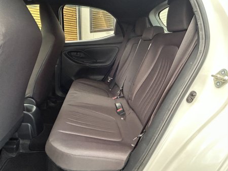 2021 Toyota Yaris - photo 20