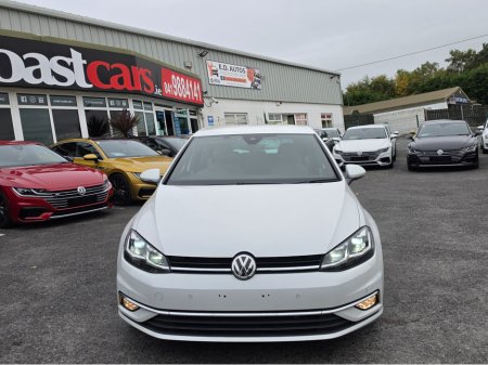 2019 Volkswagen Golf - photo 5