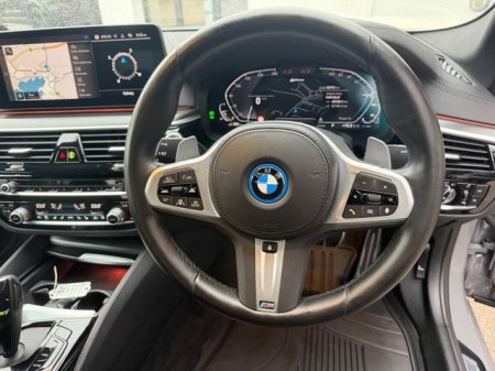 2022 BMW 5-Series - photo 20