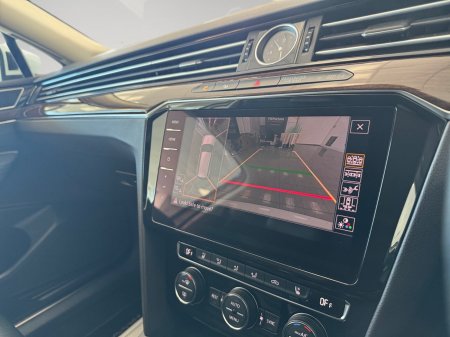 2018 Volkswagen Passat - photo 14