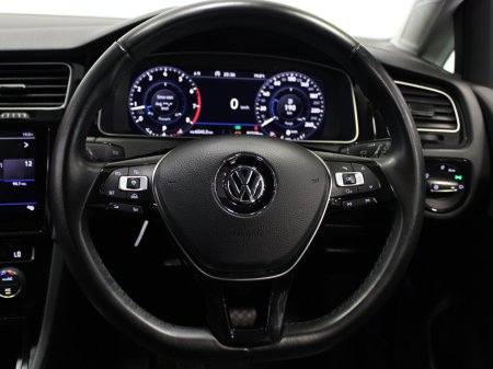 2018 Volkswagen Golf - photo 17
