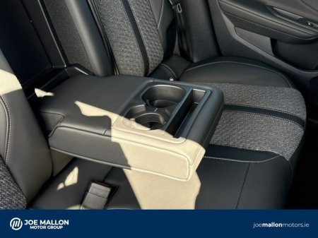 2027 Peugeot 408 - photo 32