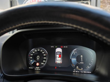 2020 Volvo XC40 - photo 25