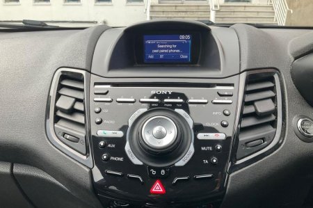 2017 Ford Fiesta - photo 25