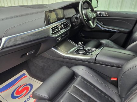 2022 BMW X5 - photo 4
