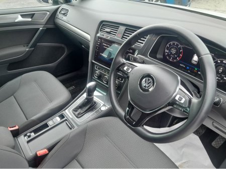 2019 Volkswagen Golf - photo 24