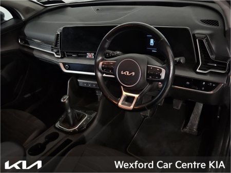 2023 Kia Sportage - photo 2