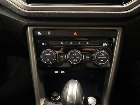 2021 Volkswagen T-Roc - photo 30
