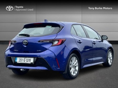 2026 Toyota Corolla - photo 2