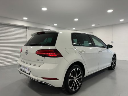 2020 Volkswagen Golf - photo 17