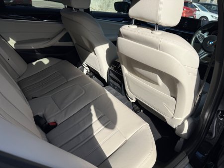 2017 BMW 5-Series - photo 13